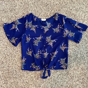 Blue floral top